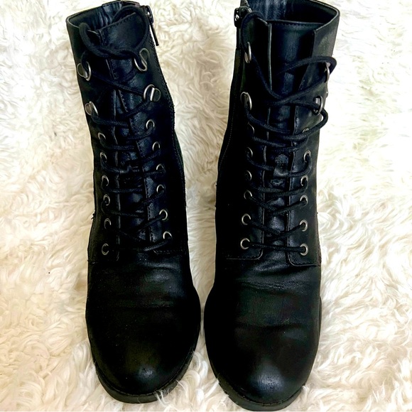 White Mountain Dorian Black Lace Up Side zip Heeled Combat Boots Sz 9.5 - Picture 3 of 11